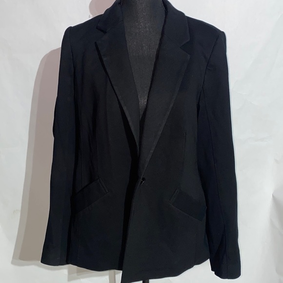 Black Stretch Blazer - Picture 1 of 3